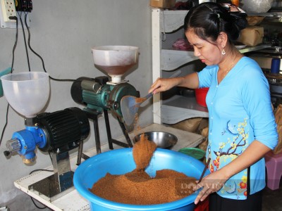 Khởi nghiệp bán cà phê dừa, cô gái ở Hậu Giang kiếm 30 triệu đồng/tháng